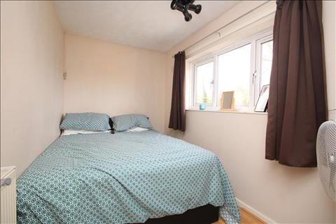 10 Chaplin Drive, Colchester, CO4 3EA