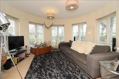 8 Baynard Green, Colchester, CO2 7UN
