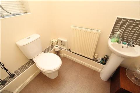 8 Baynard Green, Colchester, CO2 7UN
