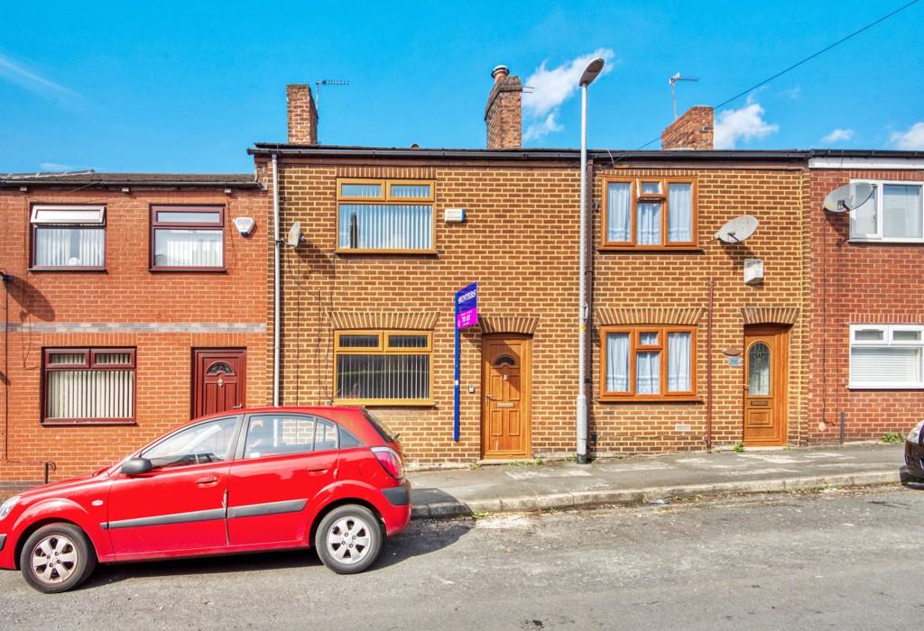 Wareing Street, Tyldesley, Manchester 2 bed terraced house £675 pcm