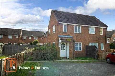 17 Bignell Croft, Highwoods, Colchester, CO4 9TX