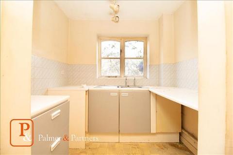 17 Bignell Croft, Highwoods, Colchester, CO4 9TX