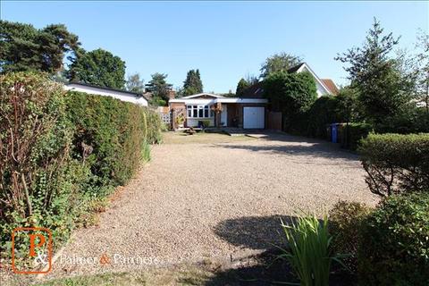 3 bedroom bungalow for sale - Bucklesham Road, Ipswich, Suffolk, IP3
