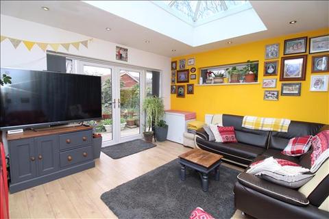 700 Foxhall Road, Ipswich, IP4 5TD