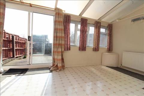 4 Matlock Close, Ipswich, IP2 9XU