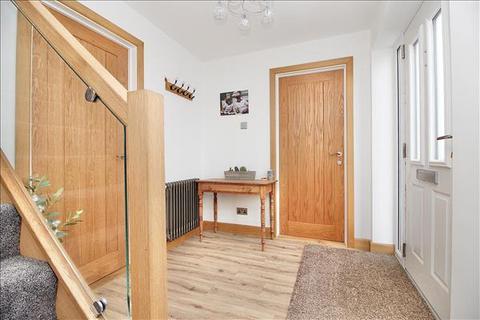 56 Holyrood Close, Ipswich, IP2 9DZ