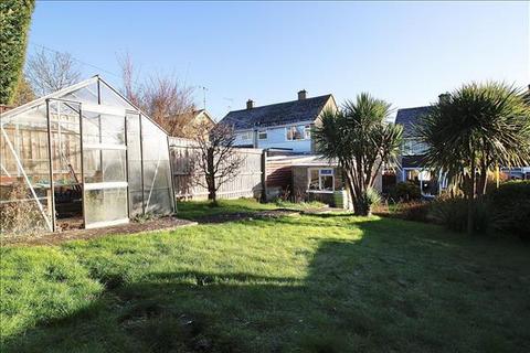 27 Radcliffe Drive, Ipswich, IP2 9QZ