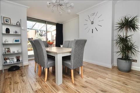 38 Belstead Avenue, Ipswich, IP2 8NR