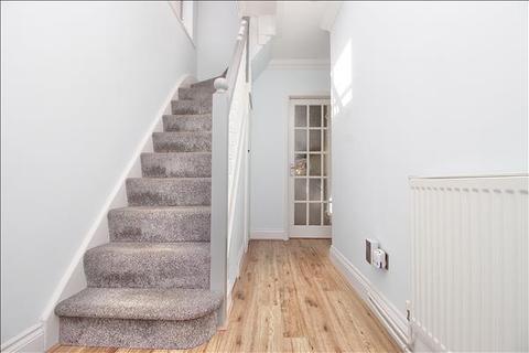 38 Belstead Avenue, Ipswich, IP2 8NR