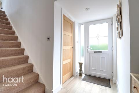 3 bedroom detached house for sale - Somerdale Close, Swindon
