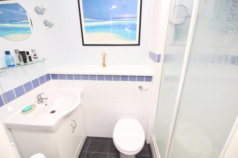 9 Mendip Close, Worcester Park, KT4 8LP