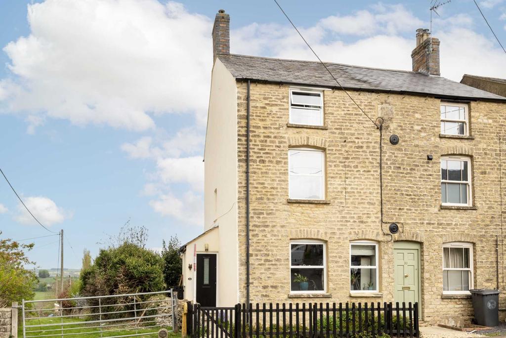 Churchill Road, Chipping Norton 3 bed semidetached house for sale £
