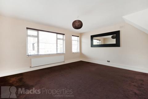 undefined, Forest Hill SE23