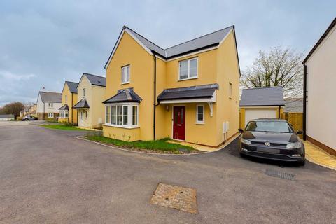 30 Buzzard Rise, St Anns Chapel, Gunnislake, PL18 9FL