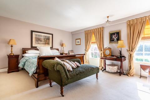 5 bedroom detached house for sale, Chain Free in Terrington St. Clement