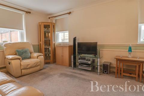 2 bedroom end of terrace house for sale, Mews Cottages, Thorndon Park, CM13