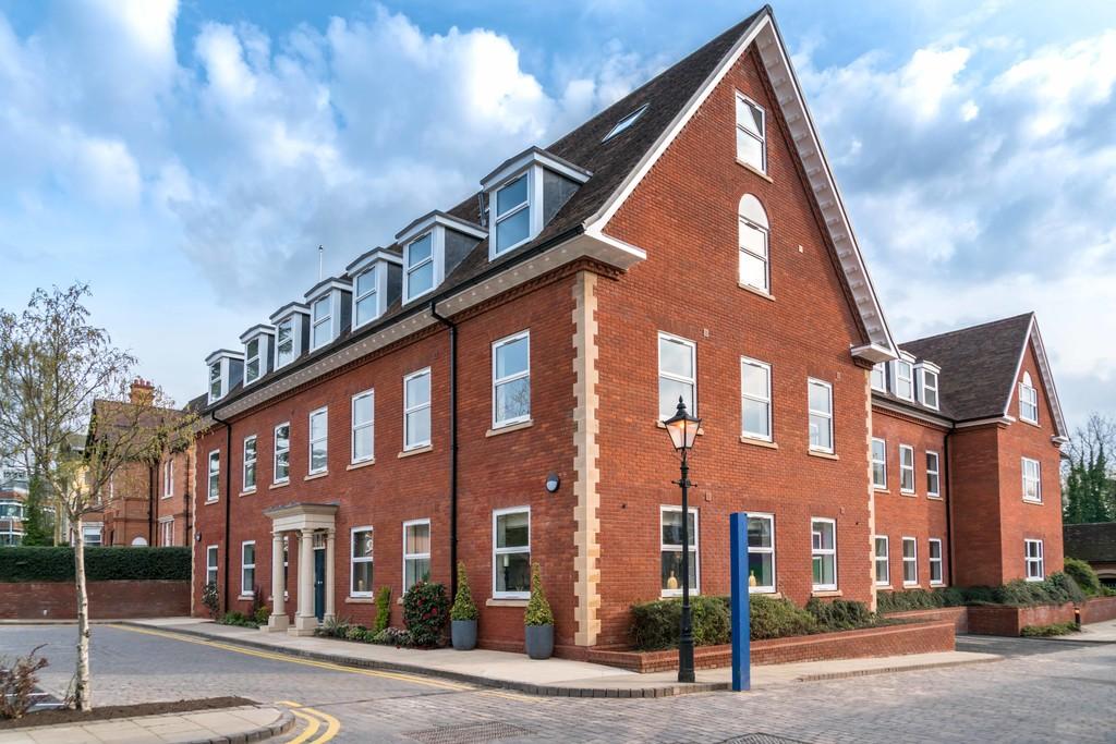 Consort House, Princes Gate, Homer Road, Solihull 1 bed apartment £