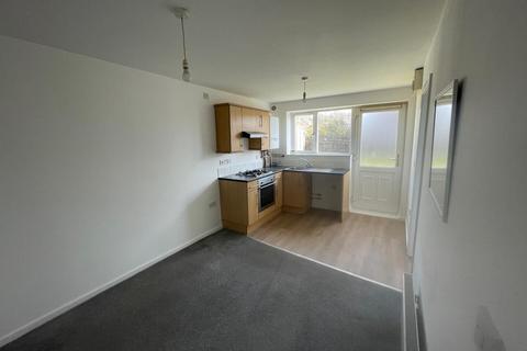 2 bedroom apartment to rent, Dunning Road, Ferryhill