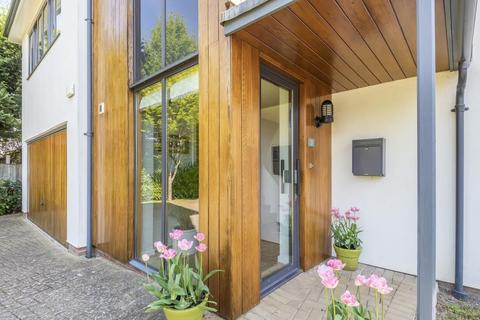 20 Oriental Road, Ascot, SL5 7AY