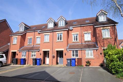 9 The Limes, Uttoxeter, ST14 7FA