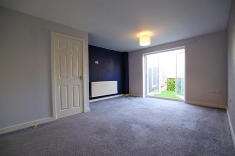 9 The Limes, Uttoxeter, ST14 7FA