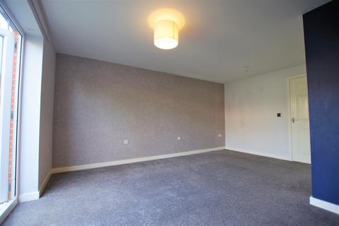 9 The Limes, Uttoxeter, ST14 7FA