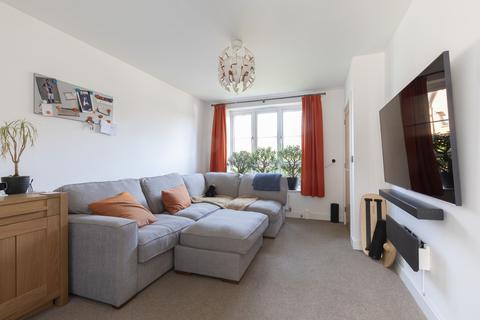 10 Furrow Close, Cheltenham, GL52 3NB