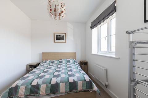 10 Furrow Close, Cheltenham, GL52 3NB
