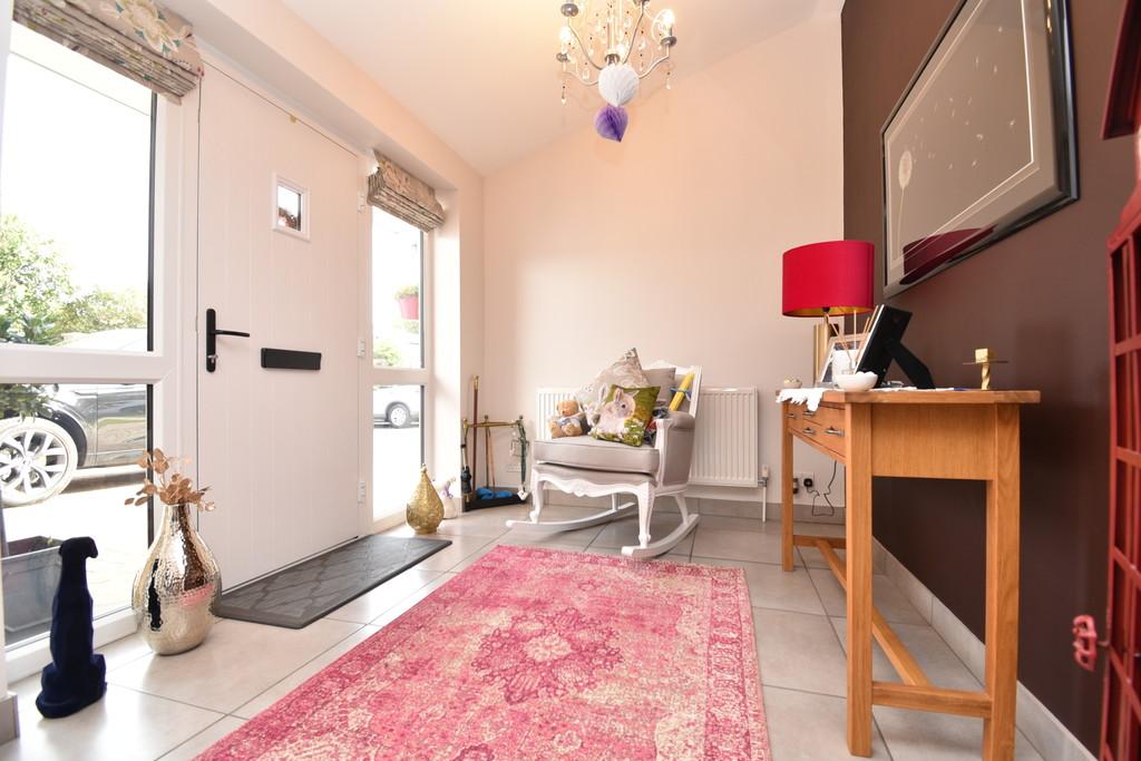 Whitney Drive, Stevenage 4 bed detached house £875,000