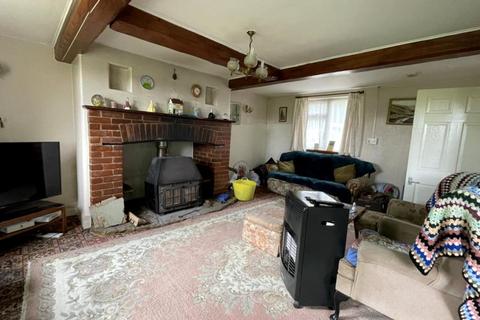 Woodside Daggons Road, Alderholt, Fordingbridge, SP6 3DN