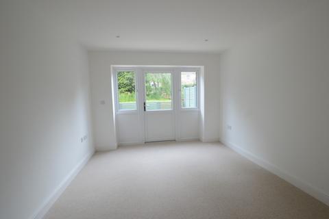 2 bedroom ground floor flat to rent, Southgate Street, Bury St Edmunds