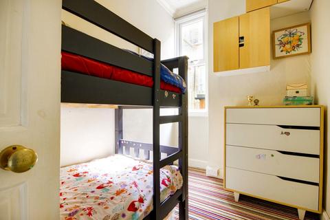 85 Princes Avenue, London, N22 7SB