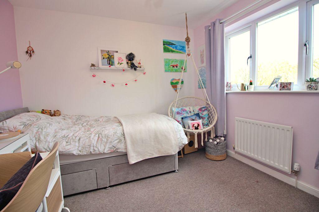 Bedroom 3 (Double)