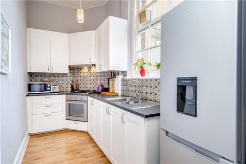 3 bedroom terraced house for sale, Kirkgate, Knaresborough, HG5