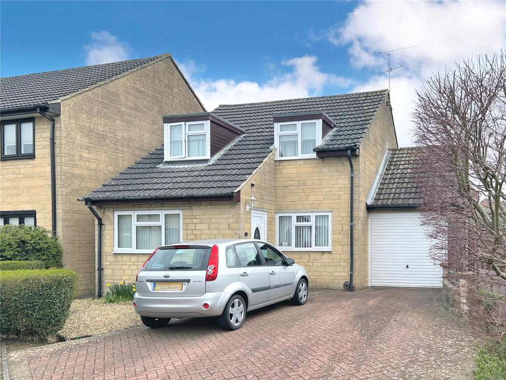 Pheasant Way, Cirencester, GL7 3 bed detached house £389,500