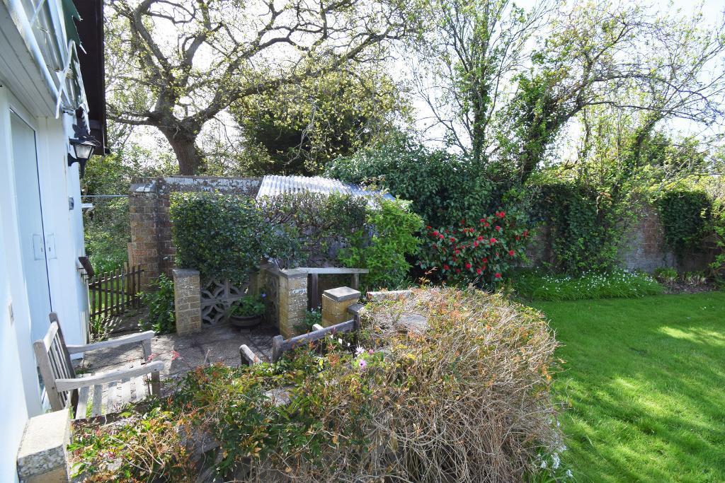 Swains Road, Bembridge, Isle of... 1 bed retirement property for sale