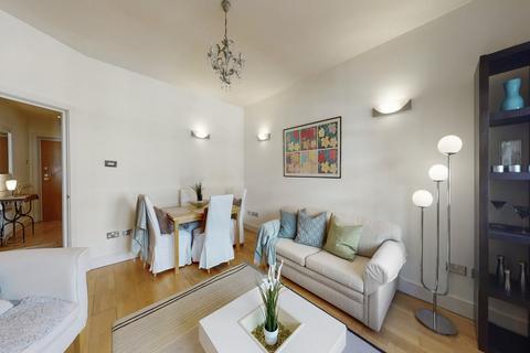 1 bedroom apartment to rent, Farringdon Road, EC1M