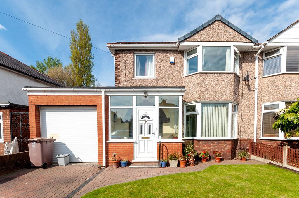 Brookside Avenue, Eccleston, St... 3 bed semidetached house £275,000