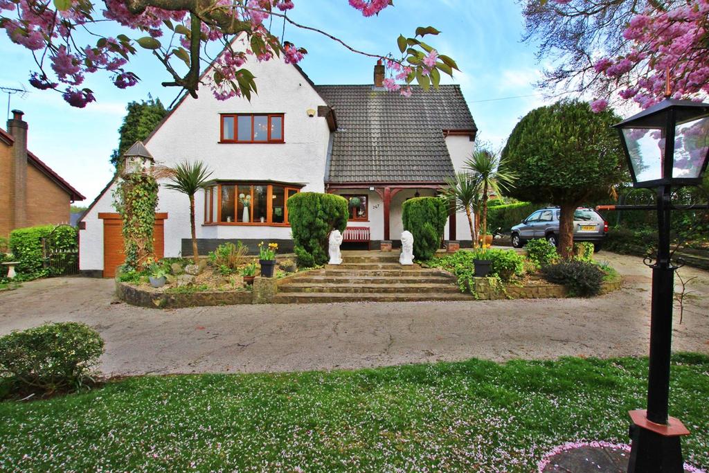 Leach Lane, Sutton Leach, St Helens, WA9 3 bed detached house £485,000