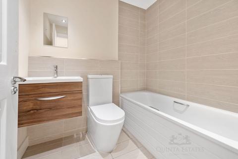 undefined, Flat B, - Ongar Road, Brentwood