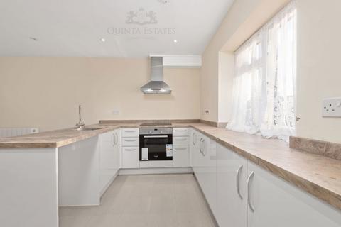 undefined, Flat B, - Ongar Road, Brentwood