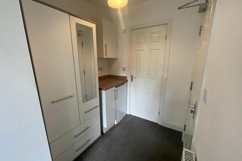 1 bedroom in a house share to rent, Chelmsford Drive, Doncaster