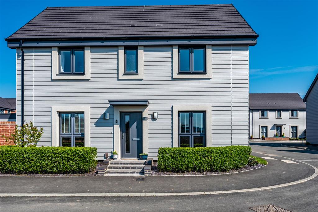 Cae Canol, Cwmrhydyceirw, Swansea 3 bed detached house for sale £300,000