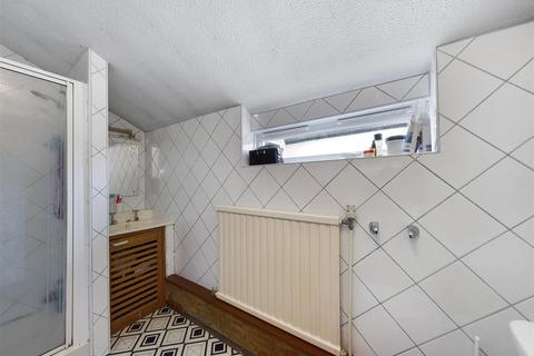28 Gordon Road, Rochester, ME2 3HJ