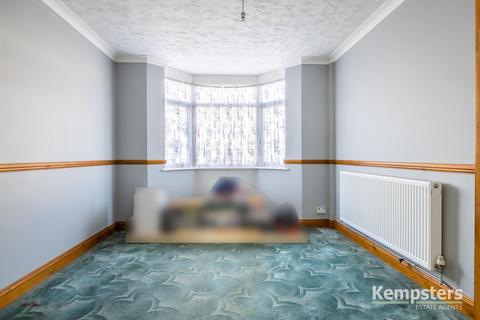 50 Clarence Road, Grays, RM17 6RA