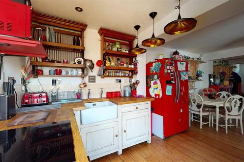 3 bedroom terraced house for sale - Church Street, Broadstairs