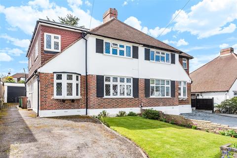 69 Oaks Avenue, Worcester Park, KT4 8XE