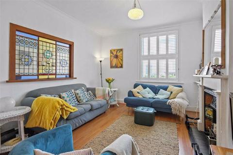27 Watlington Grove, London, SE26 5RR