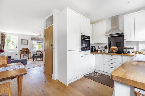 3, Courtyard Cottages Holman Park, Camborne, TR14 8FD