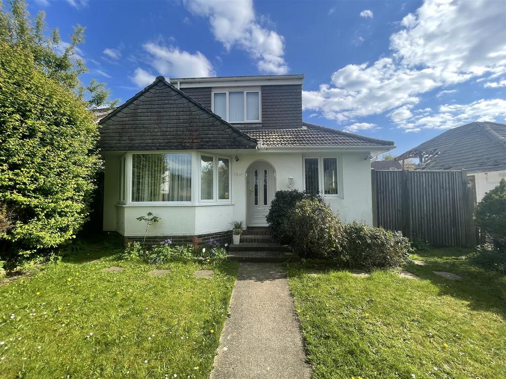 Dale View, Hove 4 bed detached bungalow £550,000